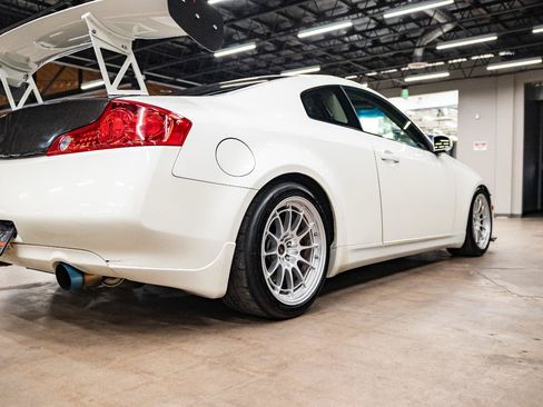 Used 2003 INFINITI G35 Coupe w/ Premium Pkg RWD image 36