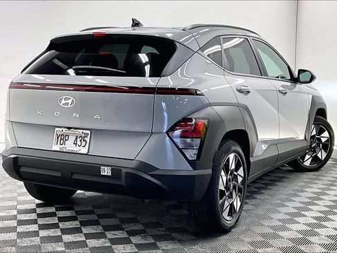 Used 2025 Hyundai Kona SEL FWD image 12