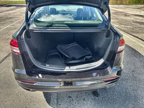 Used 2020 Ford Fusion Titanium AWD/4WD image 28