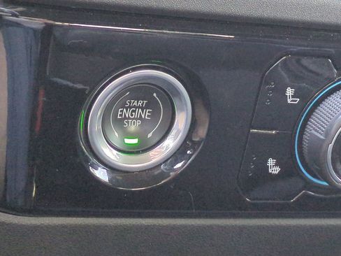 Used 2023 Chevrolet Silverado 1500 RST image 26