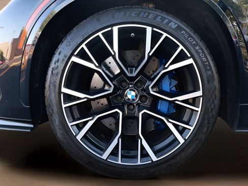 Used 2020 BMW X5 M Competition w/ Executive Package AWD/4WD image 32