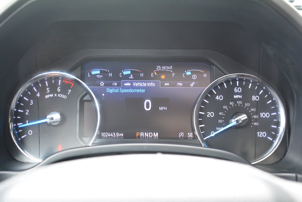 Used 2020 Ford Expedition Max XLT w/ Equipment Group 202A AWD/4WD image 14