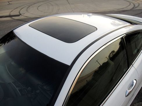 Used 2009 Honda Accord EX-L image 16