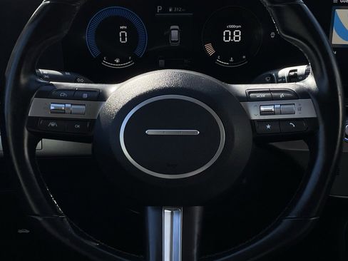 Used 2024 Hyundai Kona SEL image 12