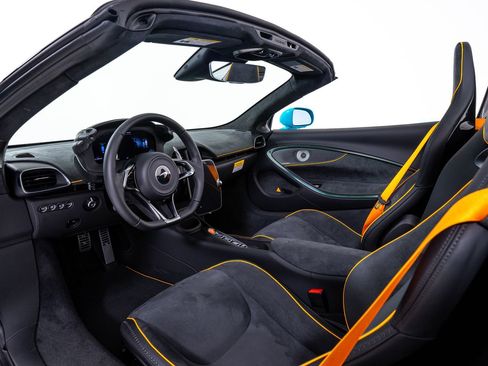 New 2026 McLaren Artura Spider RWD image 20