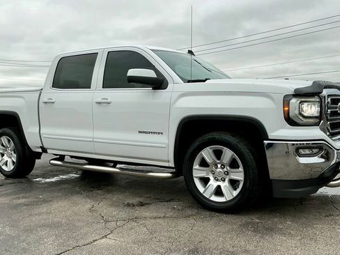 Used 2017 GMC Sierra 1500 SLE w/ SLE Value Package RWD image 6