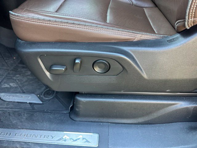 Used 2022 Chevrolet Tahoe High Country AWD/4WD image 18