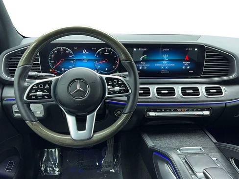 Used 2022 Mercedes-Benz GLE 350 w/ Premium Package image 17