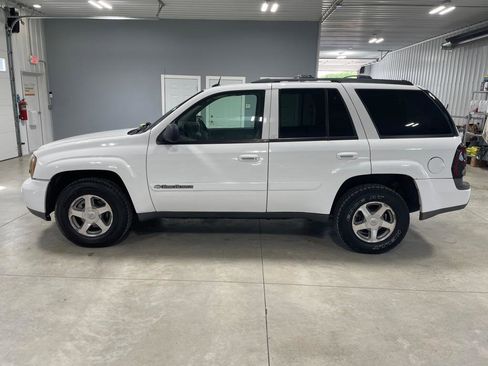 Used 2004 Chevrolet TrailBlazer LT w/ LT Package 1 AWD/4WD image 4