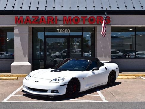 Used 2008 Chevrolet Corvette Convertible w/ Preferred Equipment Group RWD image 2