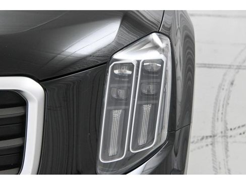 Used 2023 Kia Telluride SX Prestige image 24