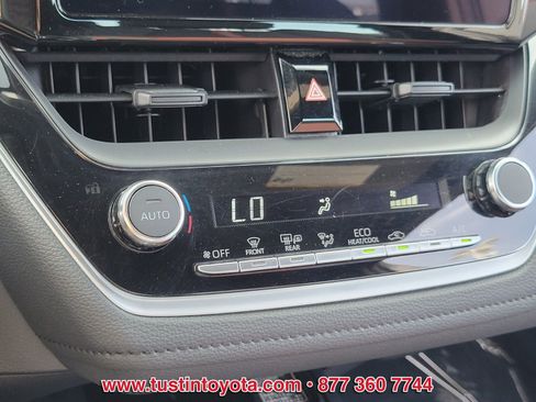 Certified 2024 Toyota Corolla SE w/ SE Premium Package image 22
