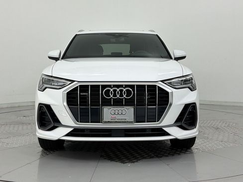Used 2023 Audi Q3 2.0T Premium Plus w/ Premium Plus Package AWD/4WD image 6