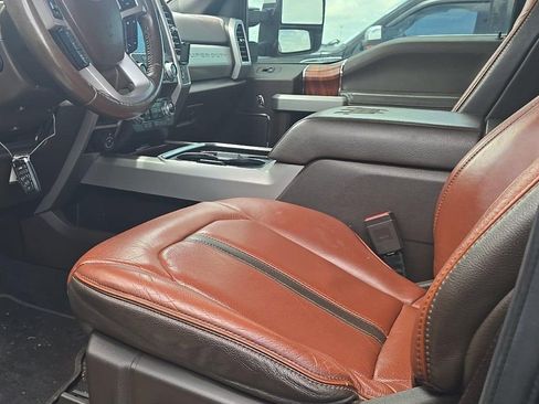 Used 2020 Ford F250 King Ranch w/ King Ranch Ultimate Package AWD/4WD image 4