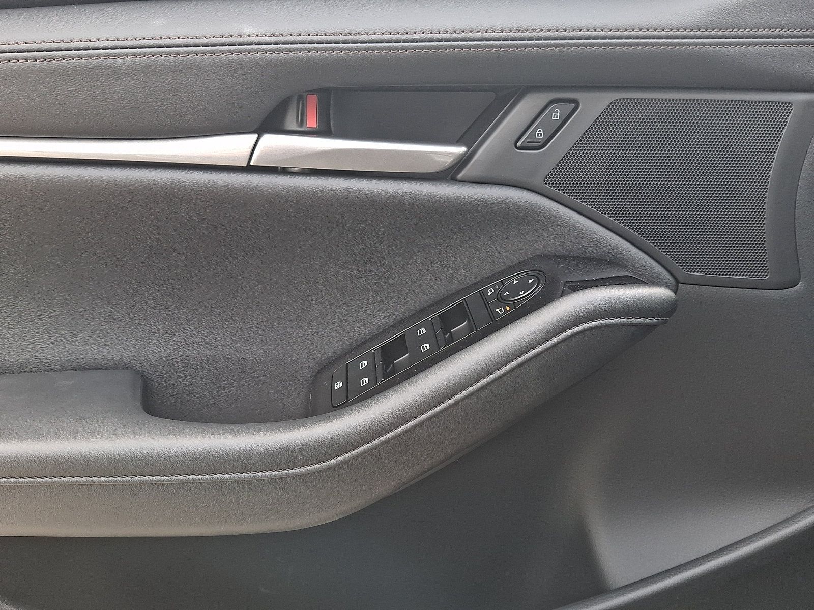 New 2026 MAZDA MAZDA3 2.5 S Sedan w/ Preferred Pkg FWD image 10