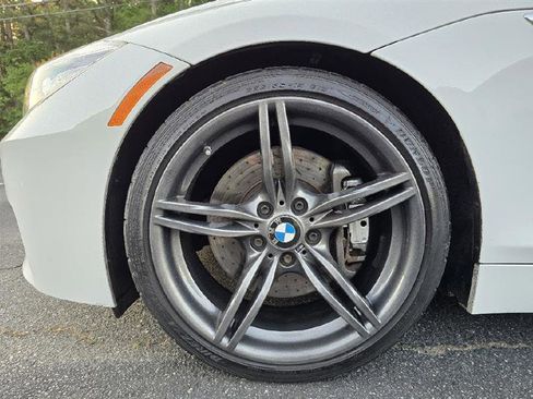 Used 2015 BMW Z4 sDrive35is RWD image 19