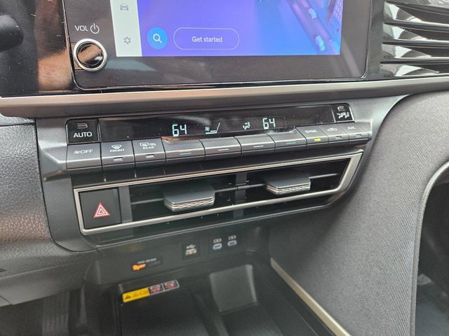 Used 2025 Toyota Camry LE FWD image 28