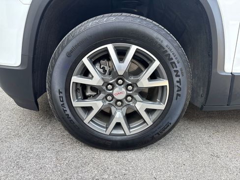 Used 2023 GMC Acadia SLE w/ Driver Convenience Package image 35