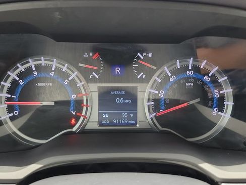 Used 2017 Toyota 4Runner SR5 Premium RWD image 23