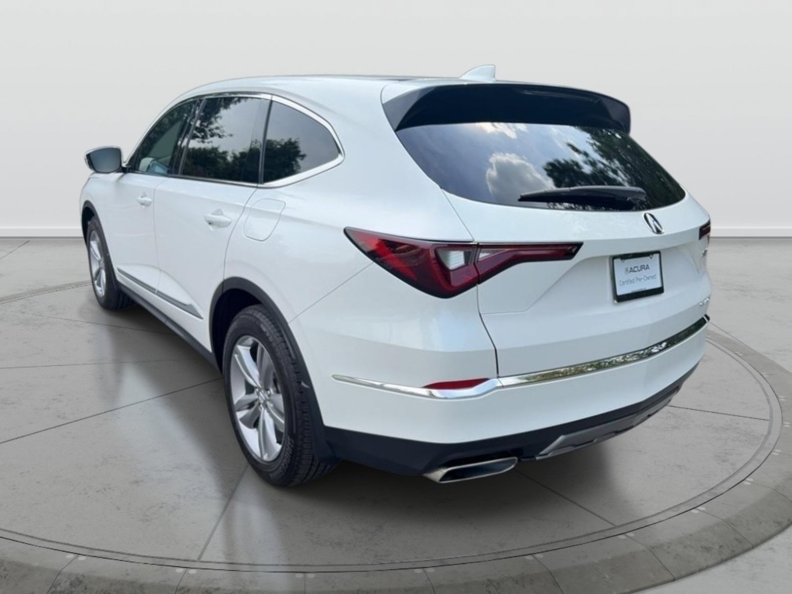 Certified 2025 Acura MDX SH-AWD image 5