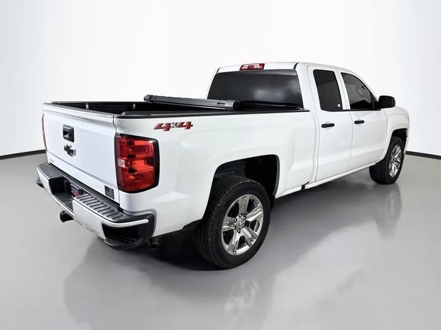 Used 2019 Chevrolet Silverado 1500 Custom w/ Custom Convenience Package AWD/4WD image 7