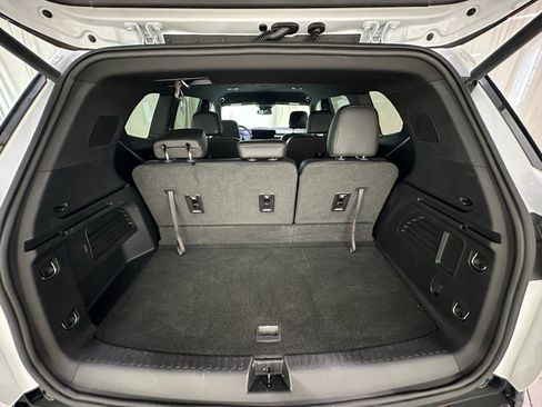 Certified 2026 Buick Enclave Sport Touring AWD/4WD image 11