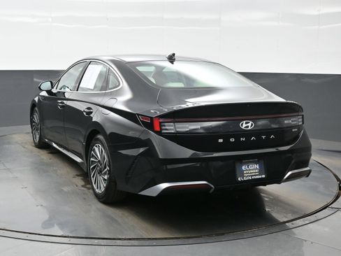 Certified 2025 Hyundai Sonata SEL image 4