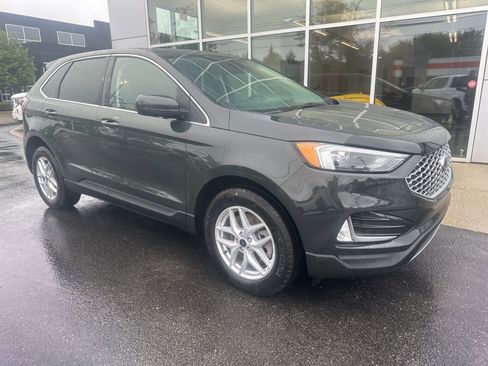 Used 2024 Ford Edge SEL w/ Convenience Package AWD/4WD image 1