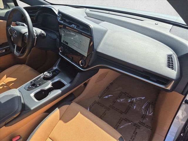 Used 2023 Lexus RZ 450e Premium AWD/4WD image 24