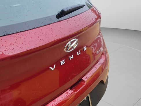 New 2026 Hyundai Venue SEL image 6