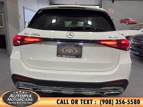 Used 2025 Mercedes-Benz GLC 350e 4MATIC w/ AMG Line image 44