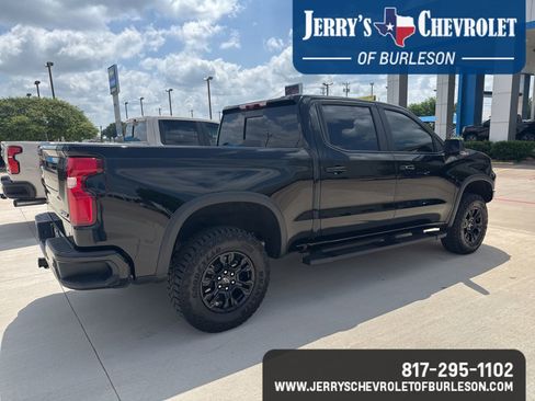 Used 2026 Chevrolet Silverado 1500 ZR2 AWD/4WD image 5