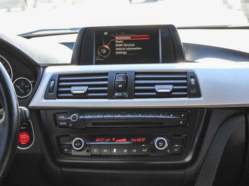 Used 2015 BMW 320i 320i image 13