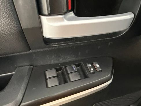 Used 2017 Toyota Tundra SR5 w/ TRD Off Road Package AWD/4WD image 13