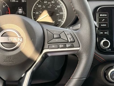 New 2025 Nissan Versa SR w/ Trunk Package image 21