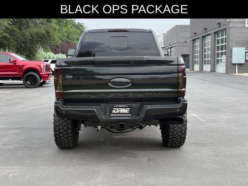 Used 2019 Ford F250 Lariat w/ Lariat Ultimate Package AWD/4WD image 11