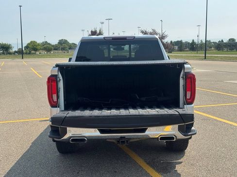 Used 2019 GMC Sierra 1500 SLT w/ SLT Premium Plus Package AWD/4WD image 35