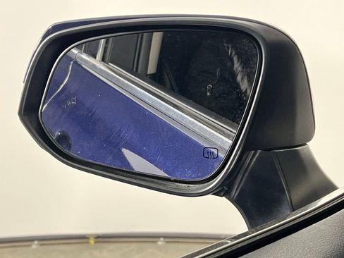 Used 2021 Toyota Highlander XLE image 39