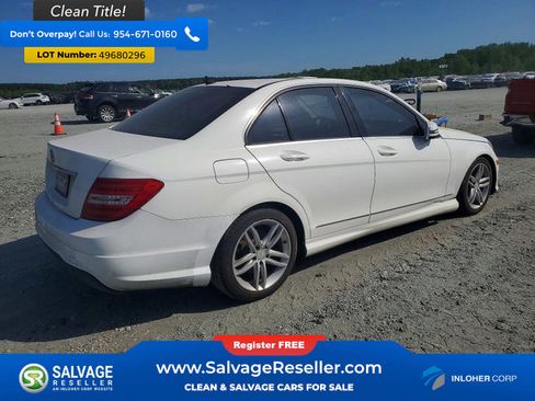 Used 2013 Mercedes-Benz C 250 Sedan image 4