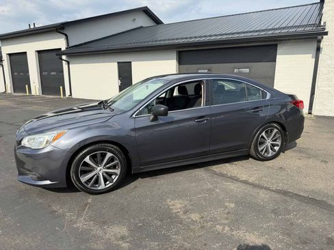 Used 2015 Subaru Legacy 2.5i AWD/4WD image 2