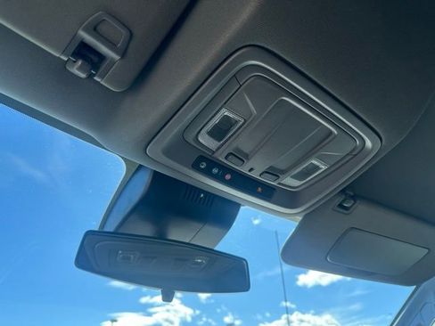 Used 2022 Chevrolet Silverado 1500 W/T w/ WT Value Package image 11