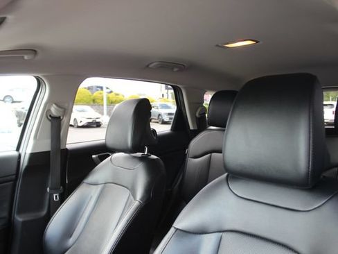 Used 2024 Kia Sportage EX AWD/4WD image 23
