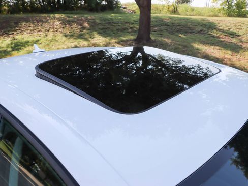 Used 2017 Audi A4 2.0T Ultra Premium w/ Convenience Package image 9