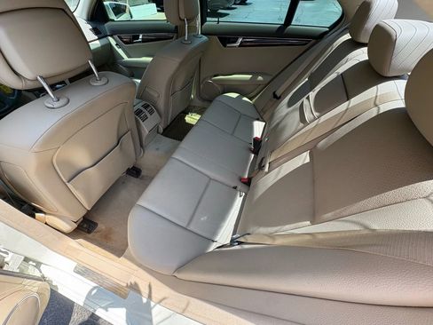 Used 2010 Mercedes-Benz C 300 Sedan image 14