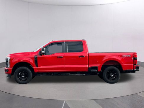 Used 2025 Ford F250 XL w/ STX Appearance Package AWD/4WD image 2