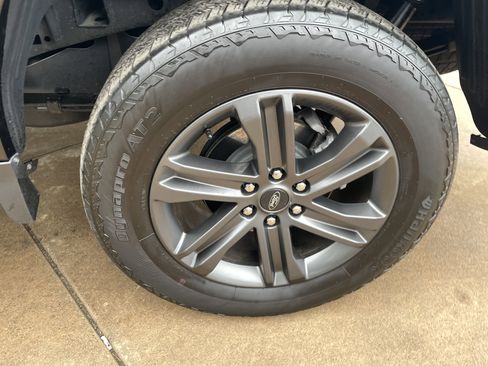 Used 2023 Ford F150 Lariat w/ Equipment Group 502A High image 45