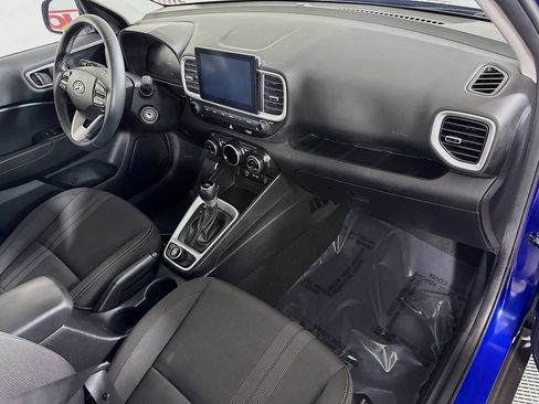 Certified 2023 Hyundai Venue SEL FWD image 31