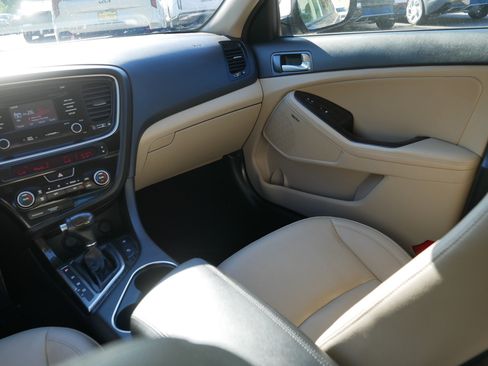 Used 2015 Kia Optima EX w/ EX Premium Package FWD image 11