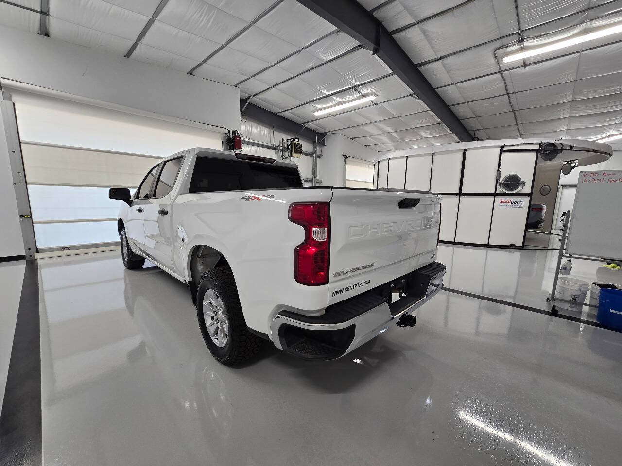 Used 2024 Chevrolet Silverado 1500 W/T w/ Trailering Package AWD/4WD image 7