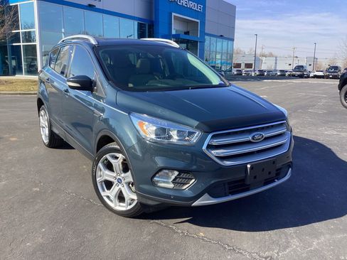 Used 2019 Ford Escape Titanium image 7